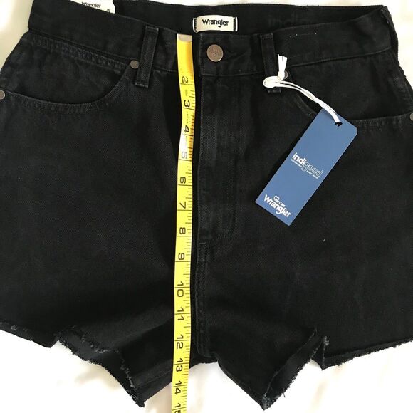 Wrangler Black High Rise Festival Cut Off Fray Denim Jean Shorts Sz 28 NWT - Picture 9 of 12
